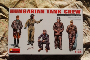 MA35157  HUNGARIAN TANK CREW WWII